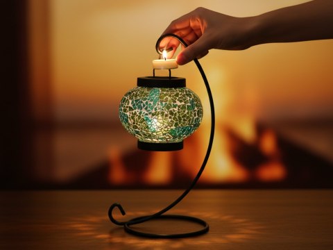 Lampion z kolorowym kloszem 15 × 24 cm — wzór losowy
