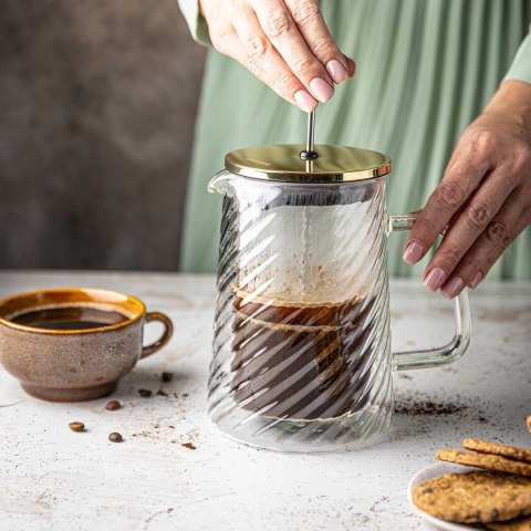 KLAUSBERG KB-7766 – dwuścienny french press z pokrywą w kolorze różowego złota, 600 ml