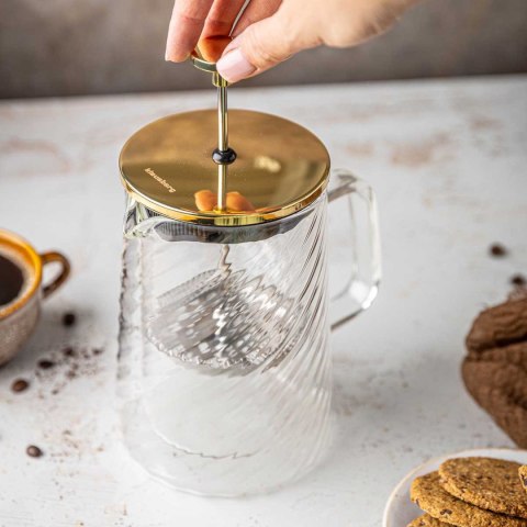 KLAUSBERG KB-7766 – dwuścienny french press z pokrywą w kolorze różowego złota, 600 ml