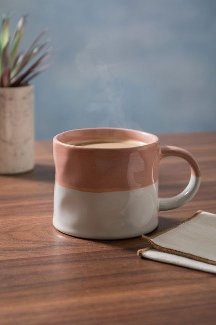 Mikasa, Kubek Kamionkowy Ombre Różowy - 350 ml